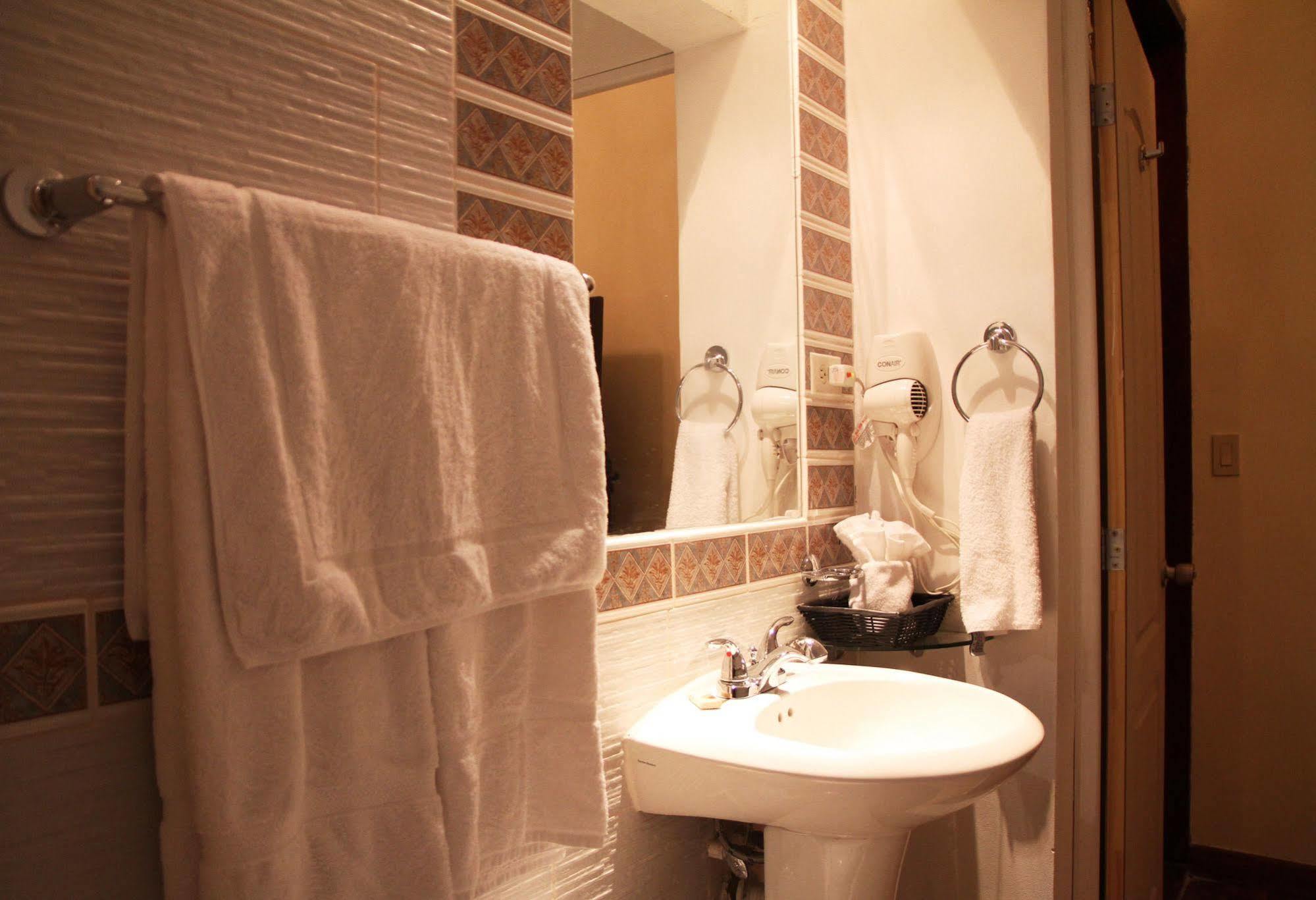 Hotel Los Altos Esteli Ngoại thất bức ảnh