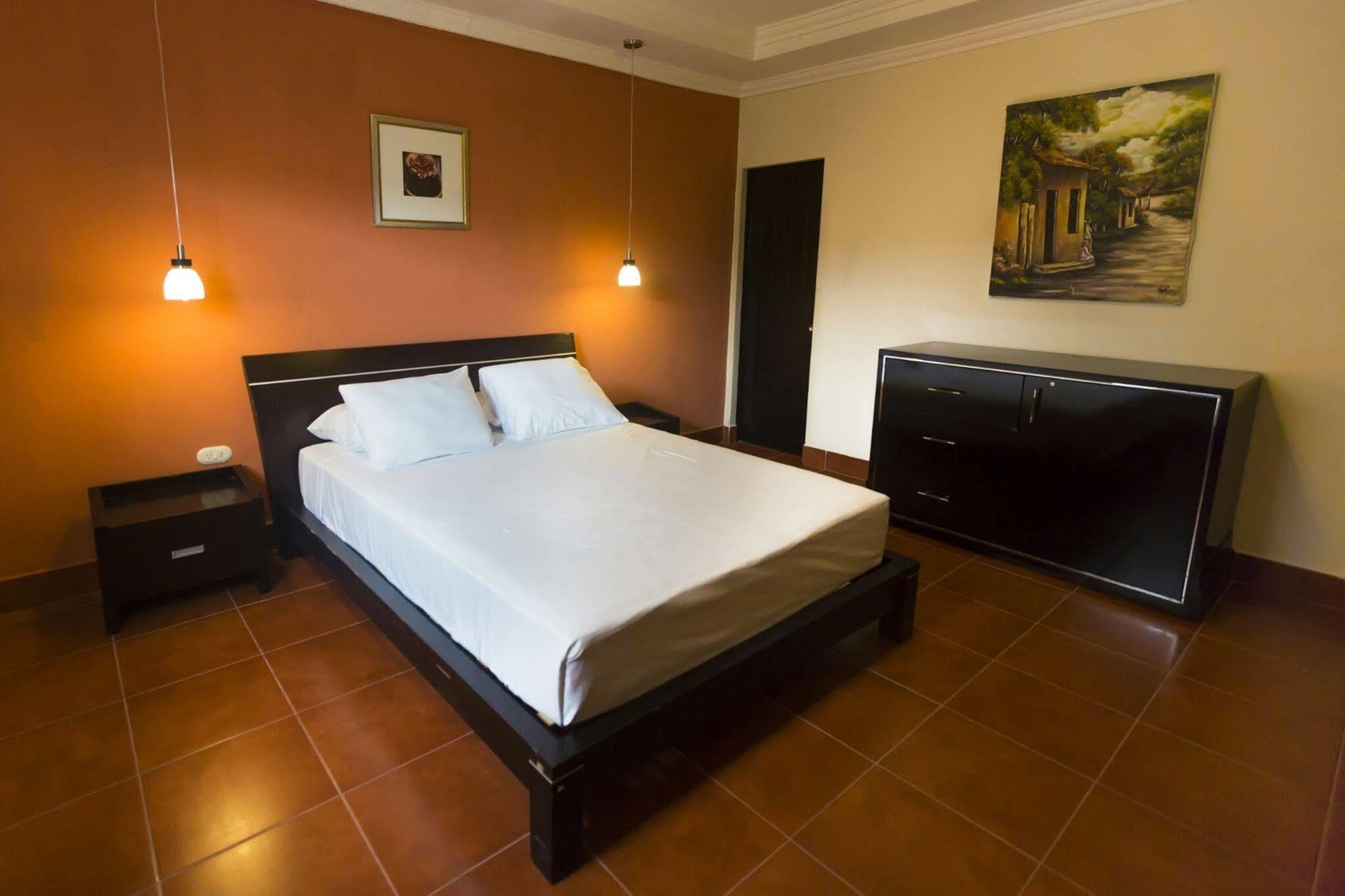 Hotel Los Altos Esteli Ngoại thất bức ảnh